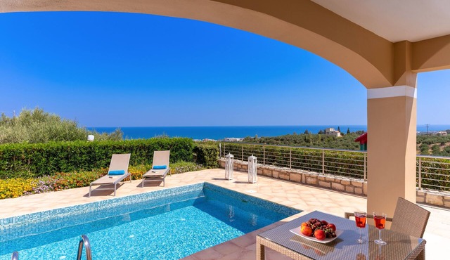 Carme Villas - Two Bedroom Villa with Private Pool & Sea View, Carme Villas Crete