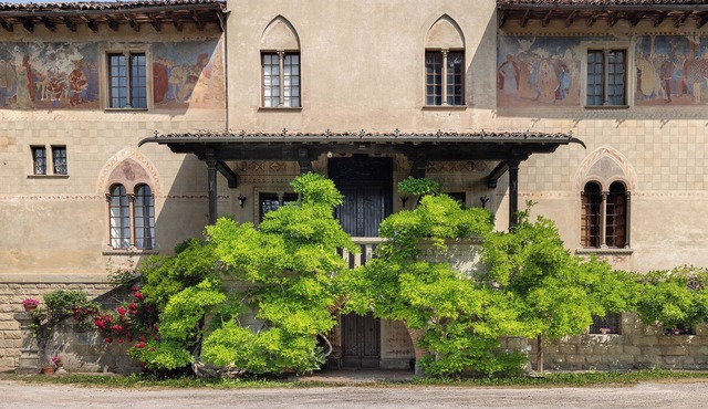 Castle 'Monastero' with Wi-Fi