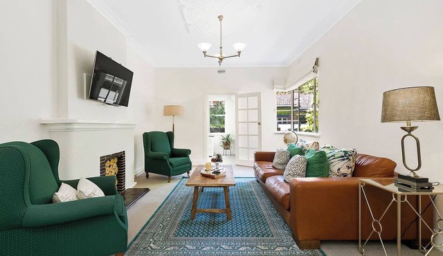 Charming Apartment | Malvern East