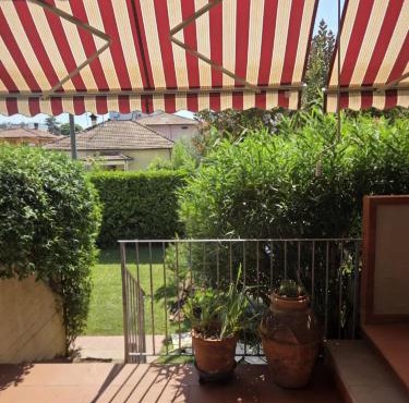 Charming Tuscan Villa-Sea, Mountains, Terrace & Pivat Garden