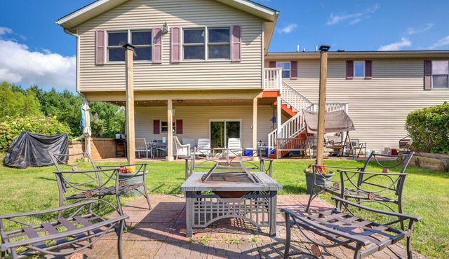 Chic Apple River Escape w/Fire Pit! in Apple River