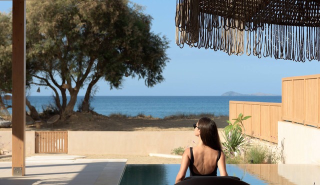 Cicada Alas Suite, Elegant Beach Living