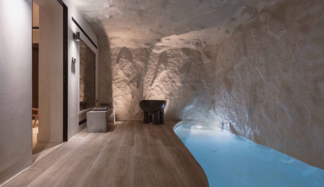 City Moments Villa Free* Indoor Heated pool