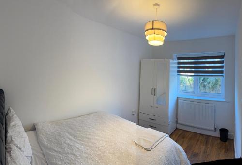 Comfortable double room with shared spaces