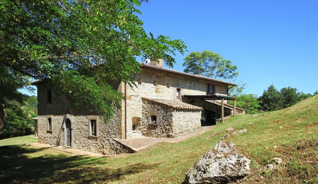 Cosy apartment in villa for 2 guests with pool, WIFI and patio