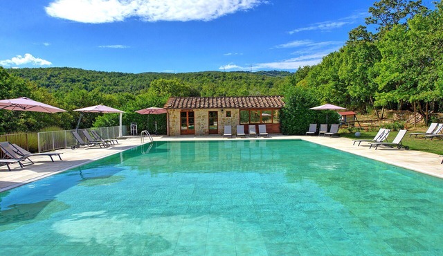 Cosy apartment for 2 guests with pool, WIFI, TV, pets allowed and panoramic view