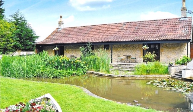 Cotswold Country Studio (Drake) | Fast WiFi, Kitchen, Near M4 for Bristol & Bath