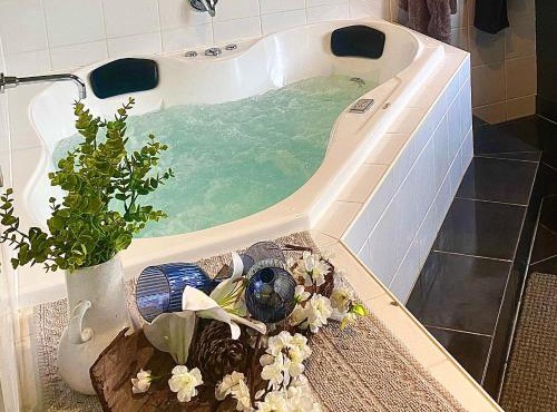 Couple's Spa Retreat Resort Villa with complimentary champagne upon arrival
