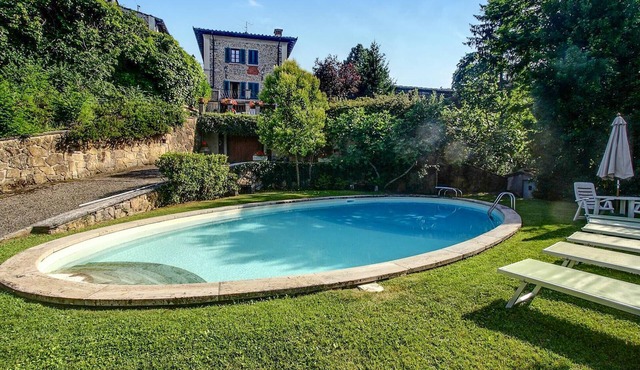 Cozy home in Lucolena in Chianti