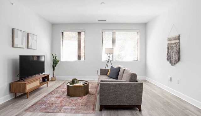 CozySuites | Upscale Modern 2BR Broad Ripple