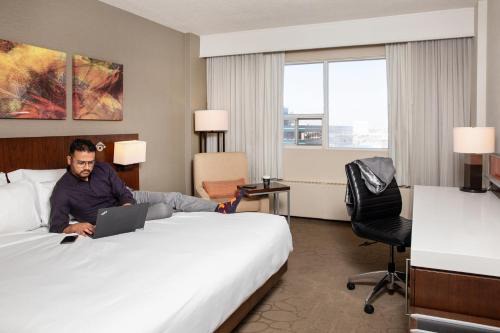 Delta Hotels by Marriott Edmonton South Conference Centre