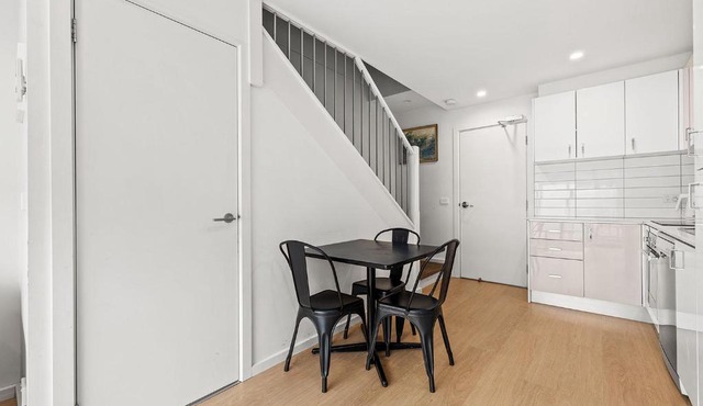 Domi Rentals - The Carlisle Apartments