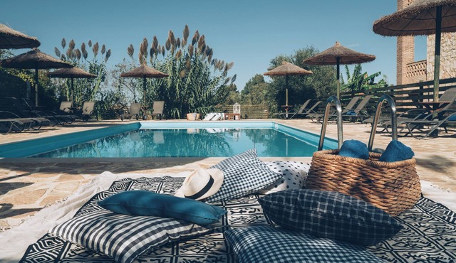 Duplex Boutique Maisonettes, with a big Shared Pool, and Private SPA