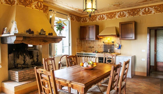 Elegant villa on Lake Trasimeno - Papavero