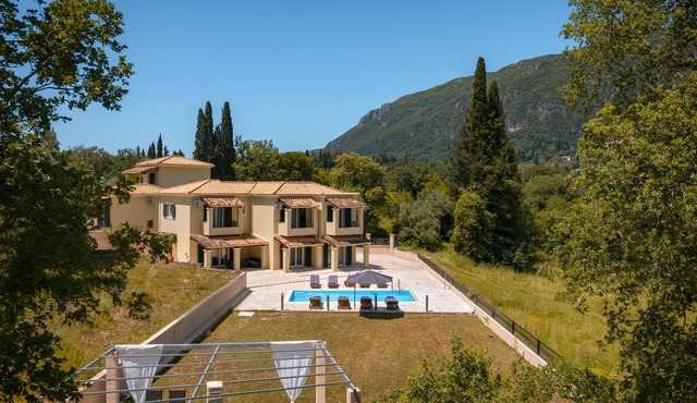 Elite Villa Dio in Ano Korakiana