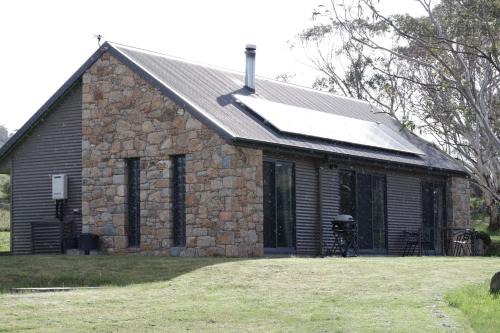 Emu Rest Touchdown Cottages