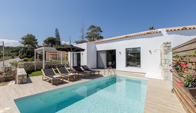 Eveland Accessible Villa 1