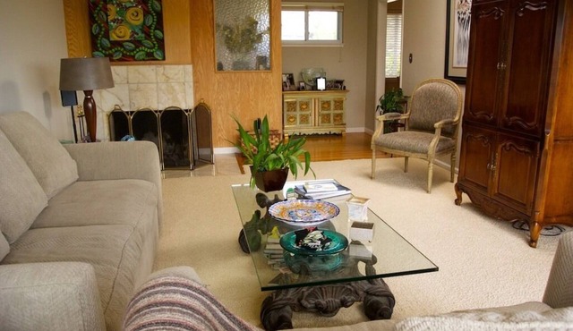 Family Friendly Great For Two Families views of SF Bay