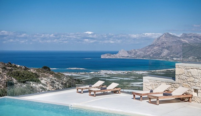 Full nature * Close Falasarna beach* Full privacy