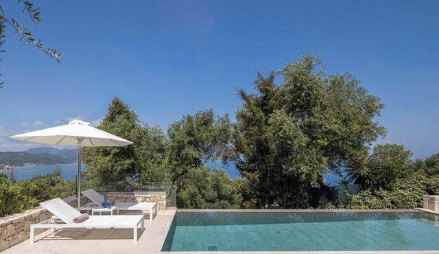 Gaia - Two Bedroom Villa, Sleeps 4