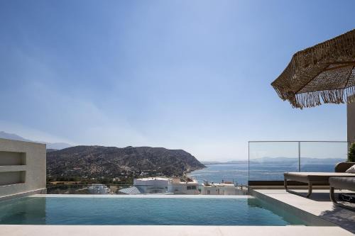 Galux Pool Homes