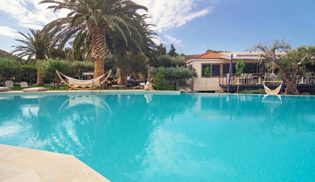 Glorious Agios Vasilios Suite | Gifso Suite | 1 Bedroom | Infinity Pool