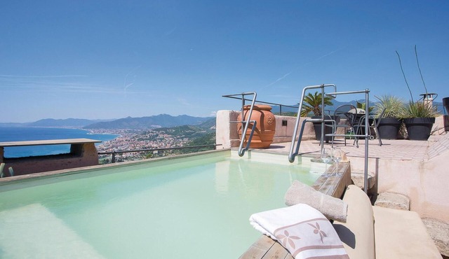 Gorgeous home in Borgio Verezzi SV