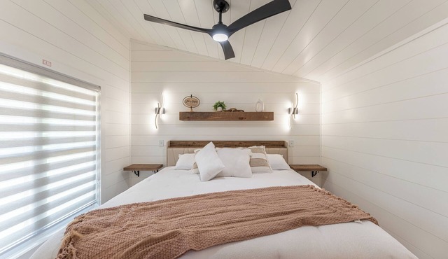 Gorgeous studio, sleeps 4, Amish country.