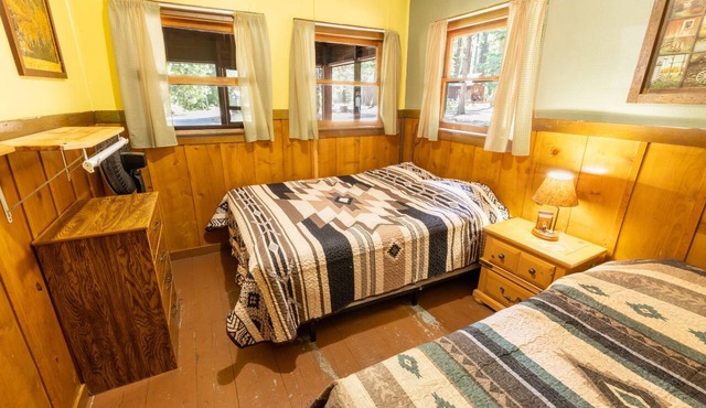 Historic Fir Cabin at Camp Layman | Charming Group Mountain Haven
