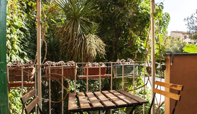 Historic home in the center-Silent area-A corner studio-Terrace-Conditioner
