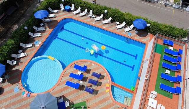Hotel Real