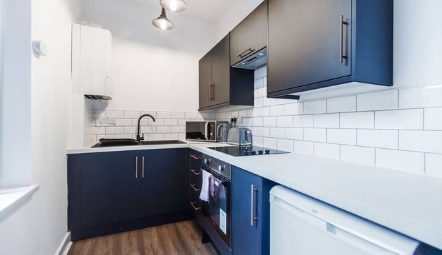 Hunter Suite By Sasco Apartments