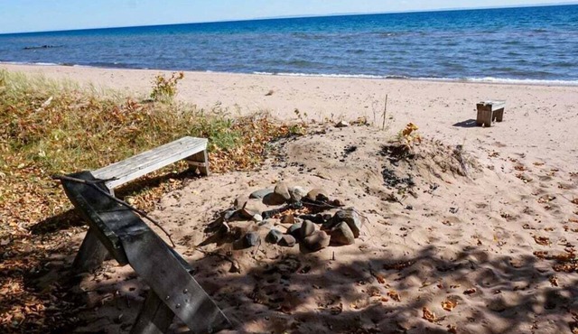 Jackson`s 200 Feet of Sand Beach