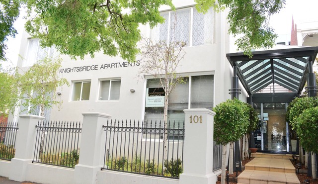 Knightsbridge Apartments