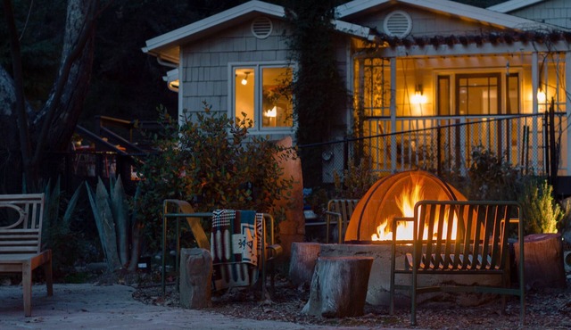 LA Getaway in Topanga – modern, clean & cozy, close to hiking & beach