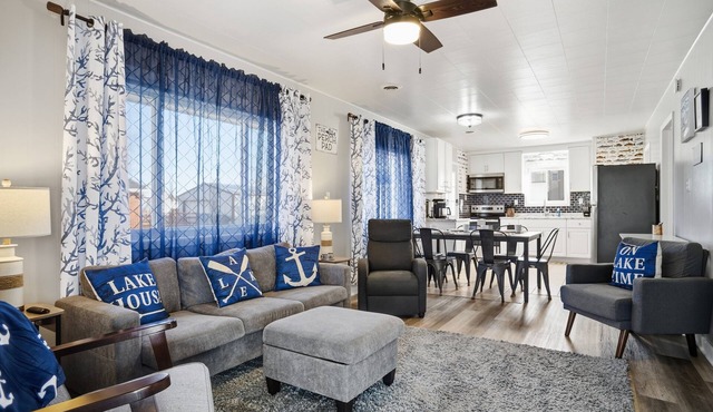 Lake Erie Angler's Cottage — Fish Station, Boat Parking, Sleeps 8