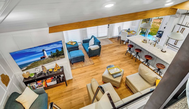 Lake Michigan Family Retreat - 2 Homes - Sleeps 10