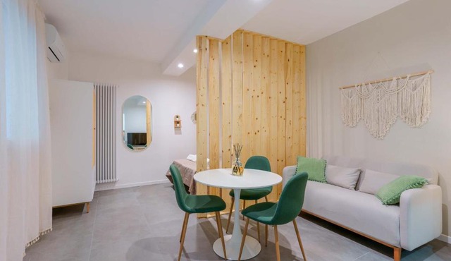 Levante Collection by Lesdomus -Vicino Ospedale Sant'Orsola