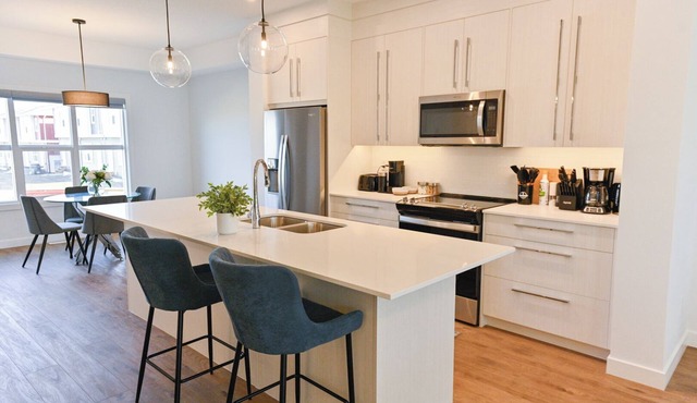 LUXURY 3 BDRM 2.5 BATH TOWNHOME IN CHESTERMERE