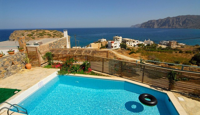 Luxury Villa with Mountain and Sea View