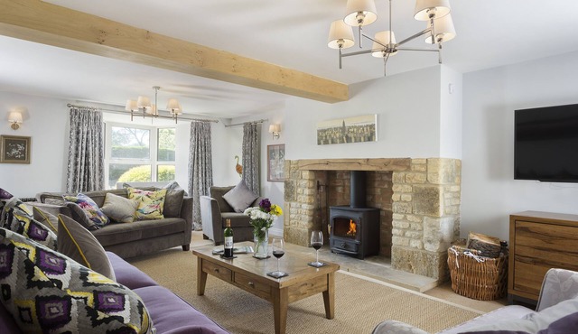 Millstone Cottage, Bourton-on-the-Water, Gloucestershire