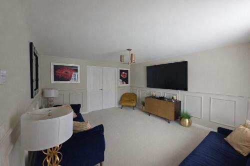 Modern 3BR house in a serene estate in Halesowen