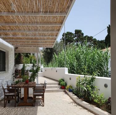 Moscha Studios in Batsi