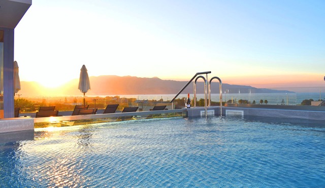 Naval villa-Panoramic sea view villa with heated roof pool