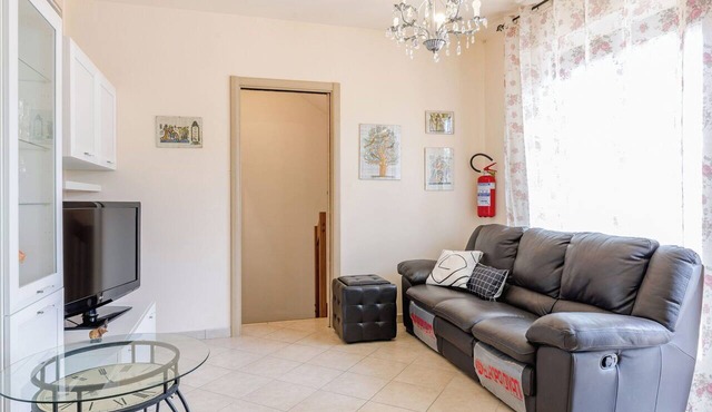 Nice apartment for 6 people with WIFI, terrace and panoramic view, close to Porto Recanati