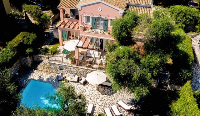 Olive grove villa, games room + path to the beach