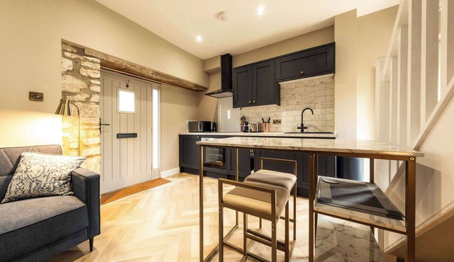 One Bedroom Cottage in Chew Stoke