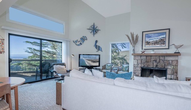 Pajaro Dunes Resort Gorgeously Decorated Beach Condo, End Unit Private Location