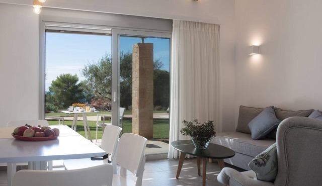 Pefkides Suites Where pines meet the sea