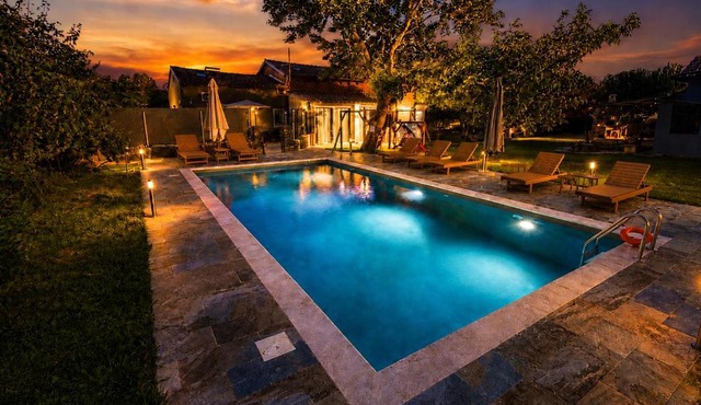 Pegasus Pool Villas Kavala